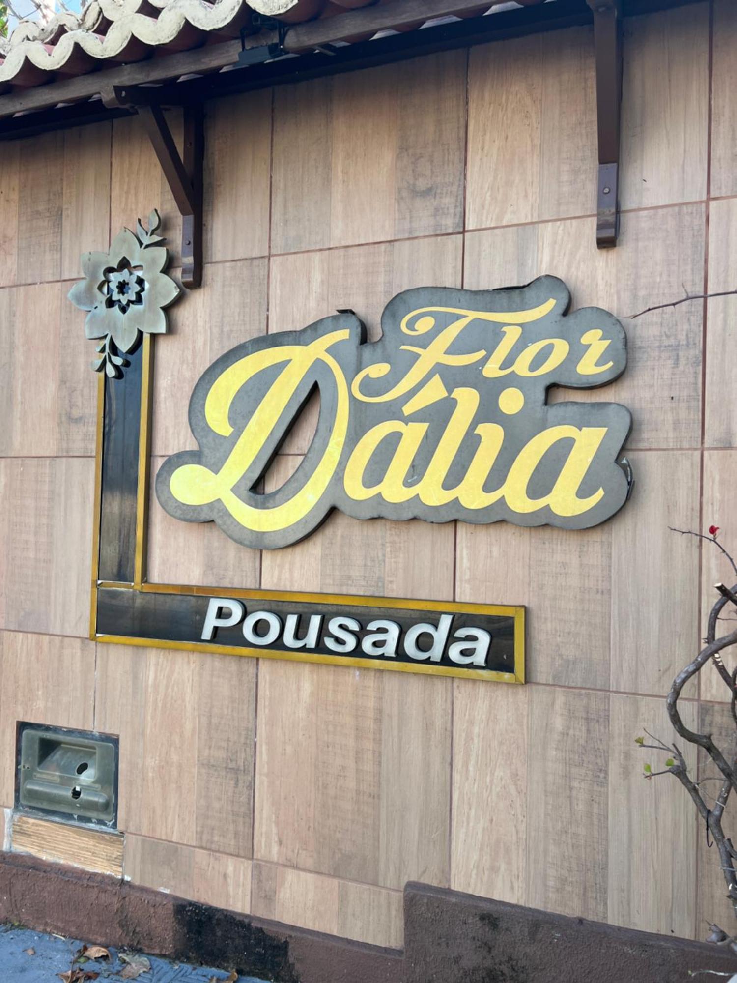 Flor Dalia Inn