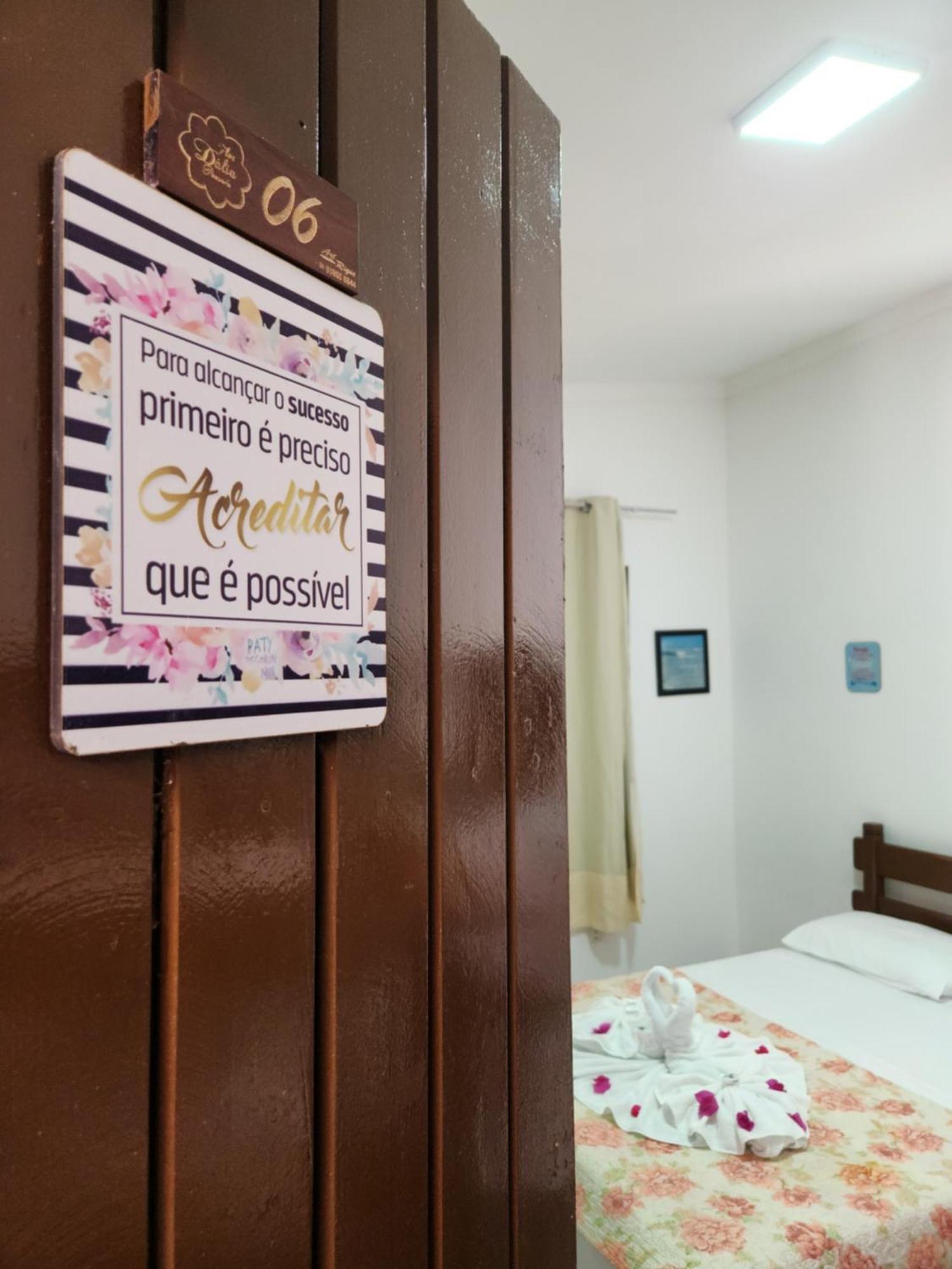Flor Dália Inn Natal